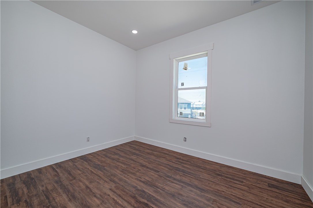 113 Port Saint Claire Property Photo 19