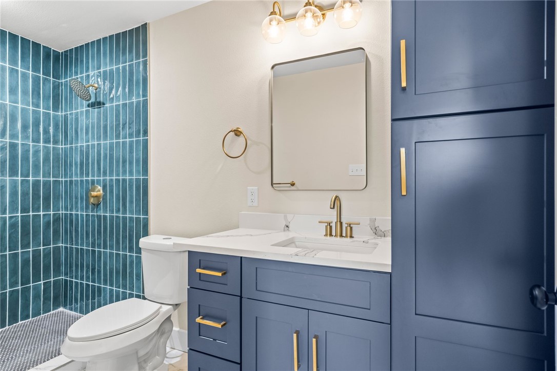 1316 Hancock Ave Property Photo 18