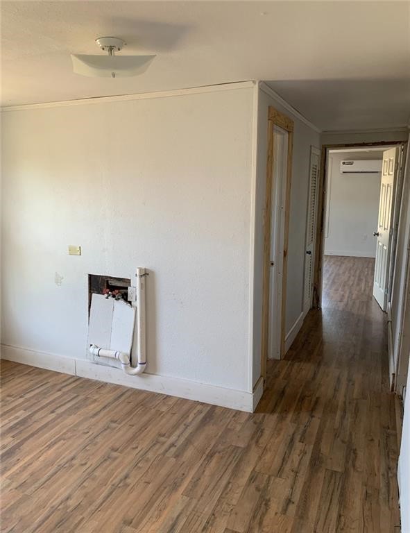 225 E Main St Property Photo 12