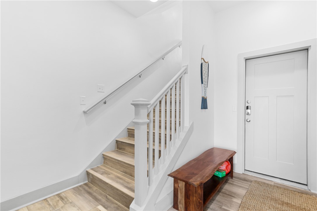 200 Piper Blvd B4 Property Photo 9