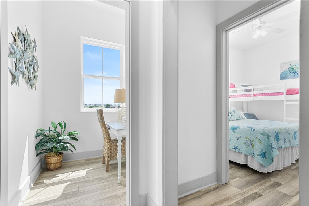 200 Piper Blvd B4 Property Photo 11