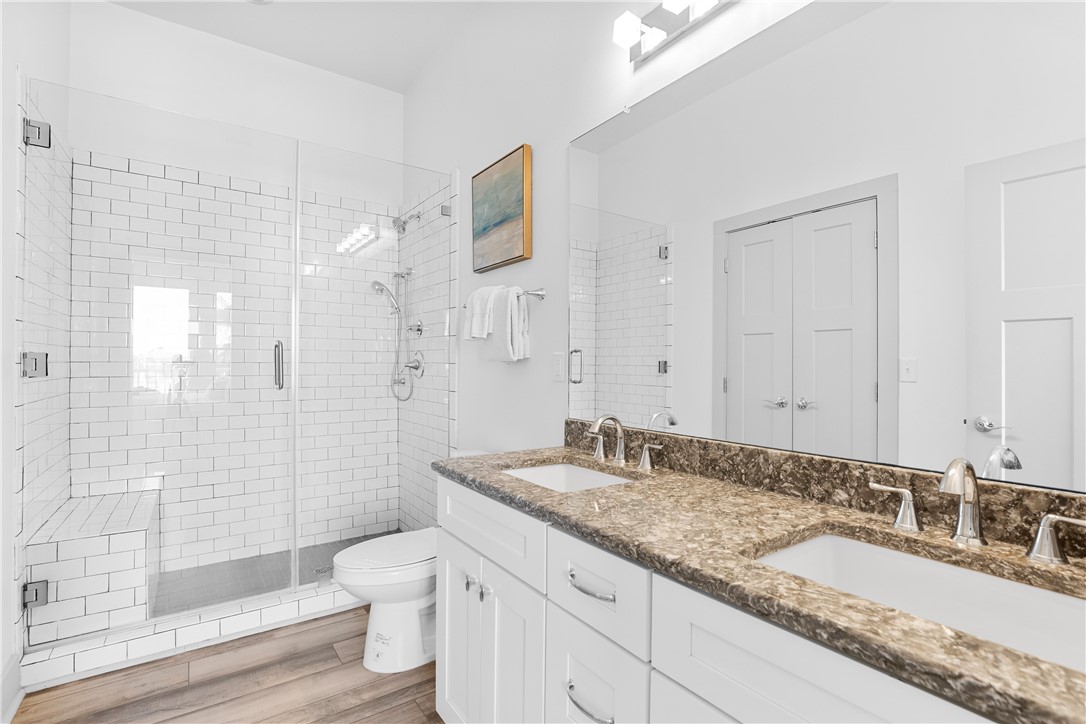 200 Piper Blvd B4 Property Photo 19