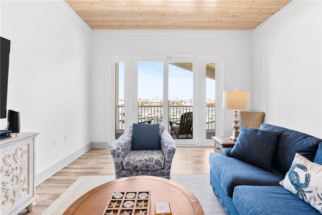 200 Piper Blvd B4 Property Photo 30