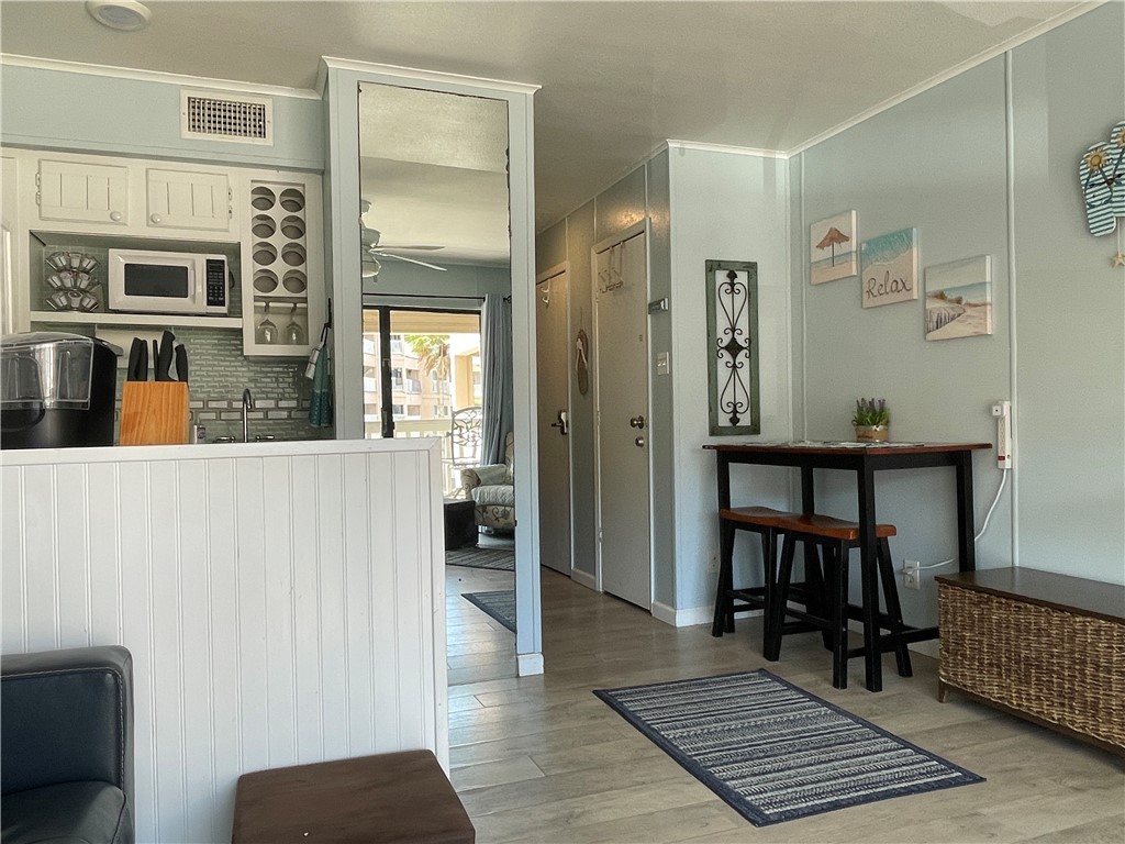 3938 Surfside Blvd 3124 Property Photo 11