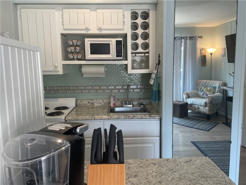 3938 Surfside Blvd 3124 Property Photo 13