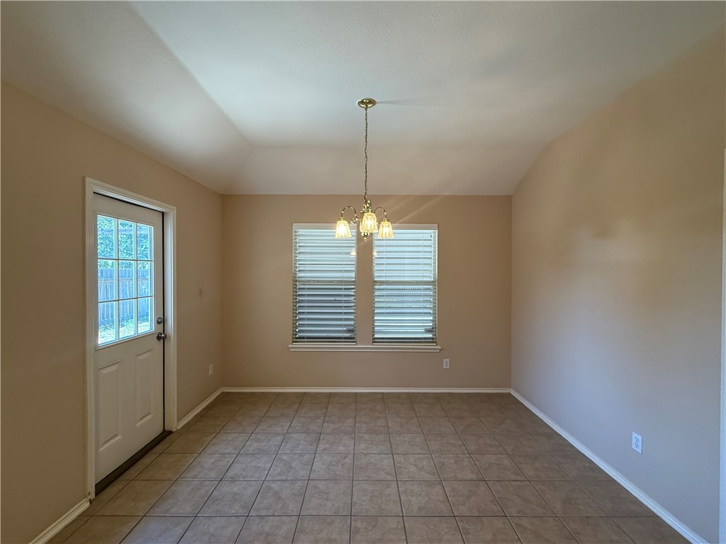 418 Oak Glen Dr Property Photo 11