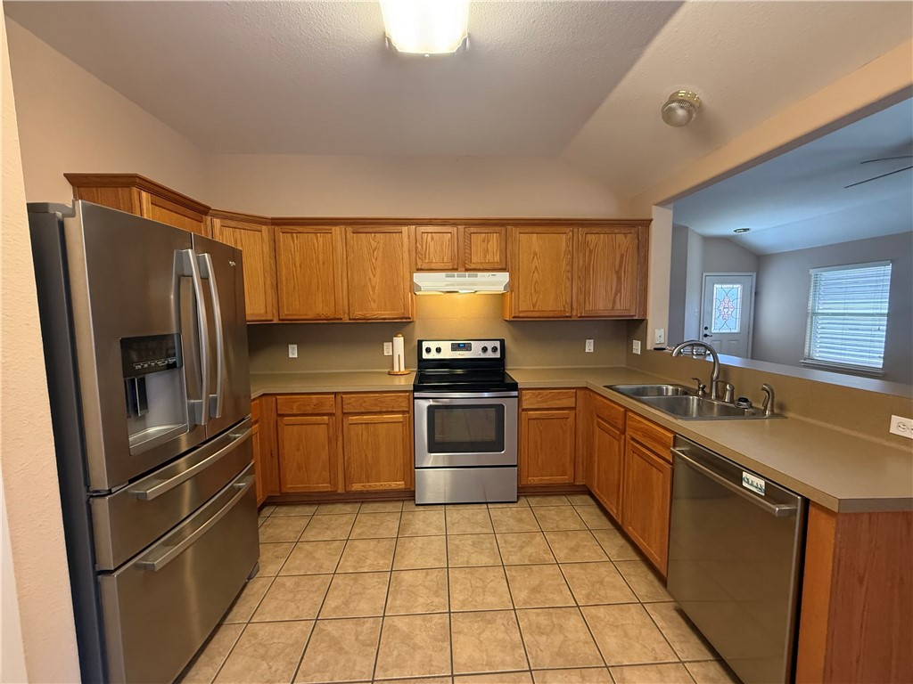 418 Oak Glen Dr Property Photo 14