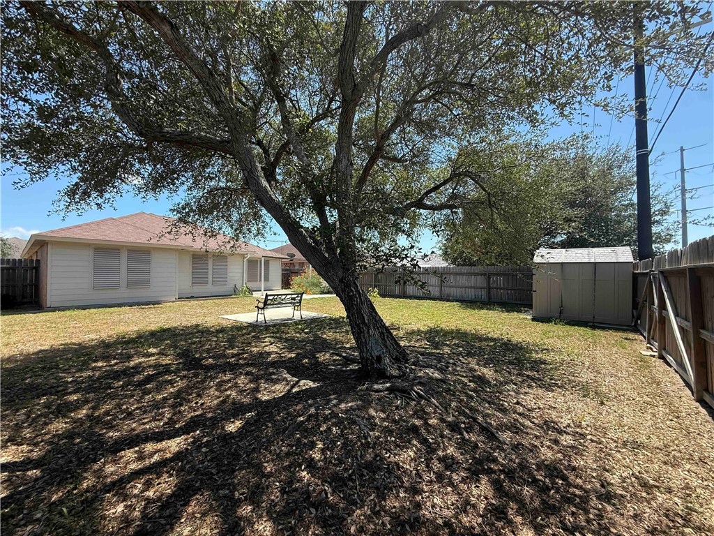 418 Oak Glen Dr Property Photo 38