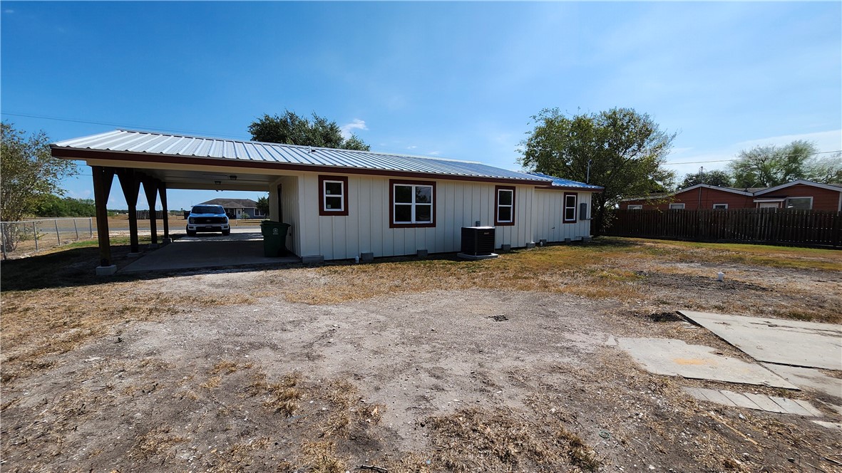 305 E Soyars Ave Property Photo 10