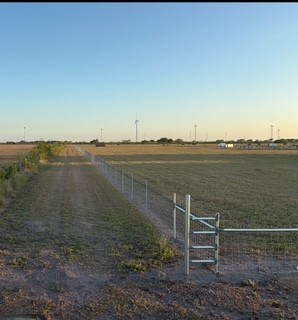 16903 Fm 630 Property Photo 9