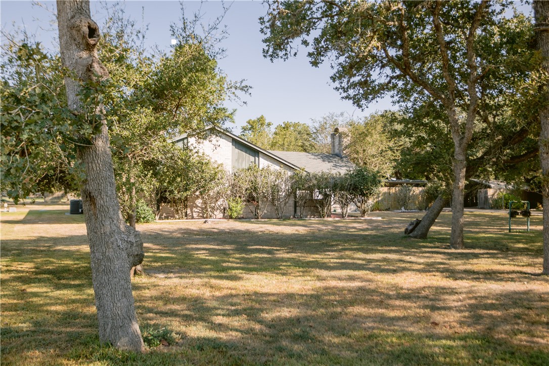 324 Stirrup Property Photo 4