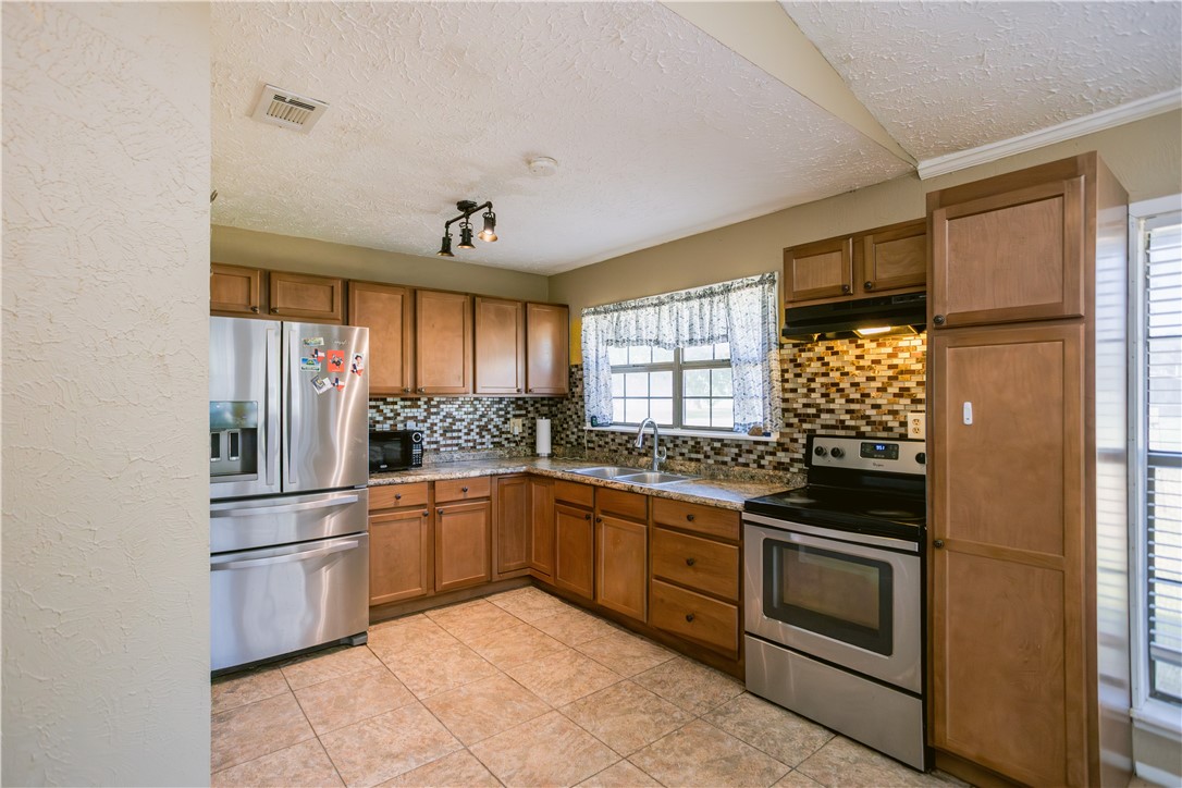 324 Stirrup Property Photo 15