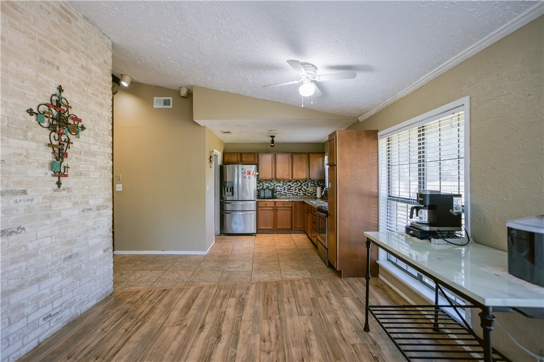 324 Stirrup Property Photo 16