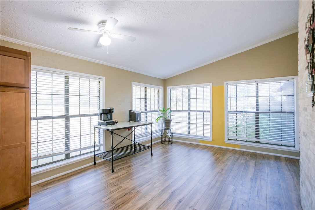 324 Stirrup Property Photo 19