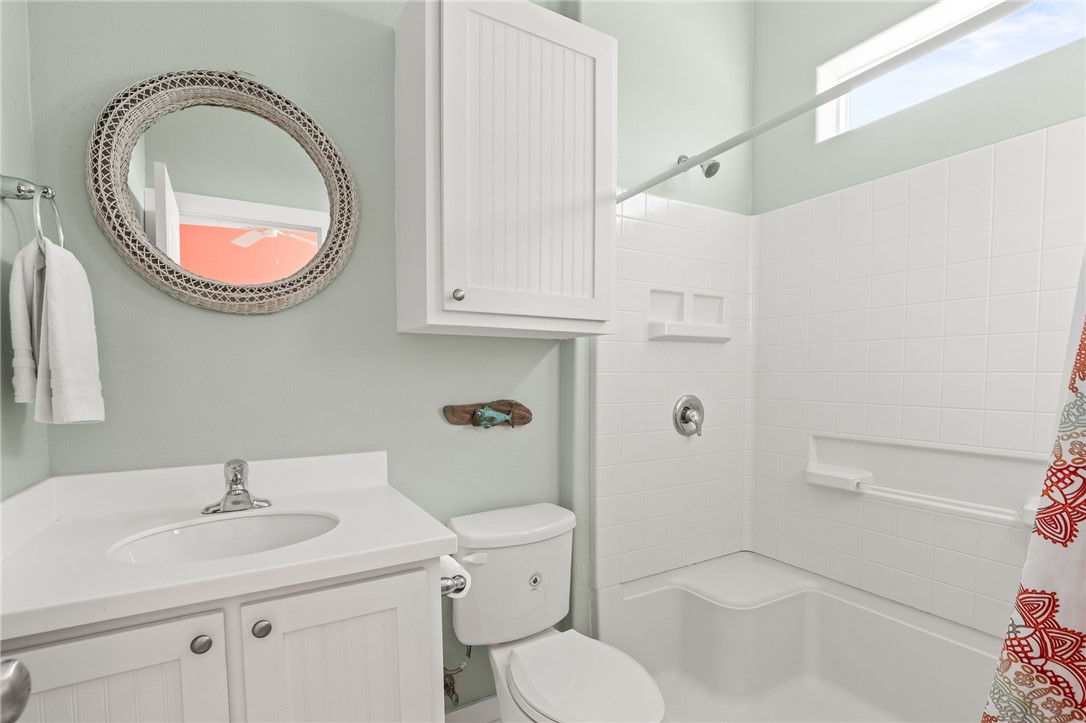 640 Gulf Village Dr Property Photo 25