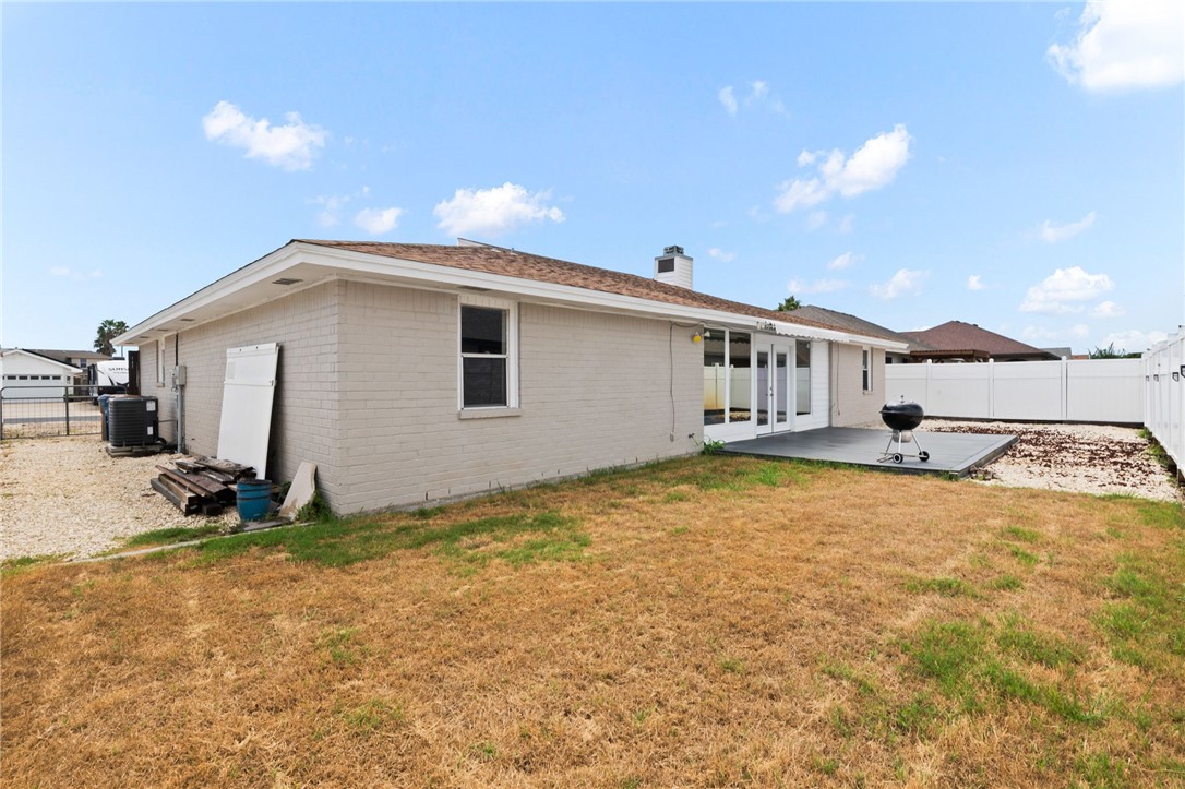 15525 Cuttysark St Property Photo 24