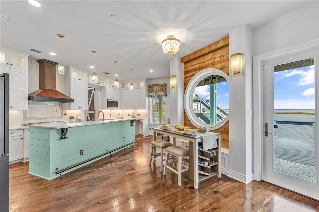 13505 Port Royal Ct Property Photo 6