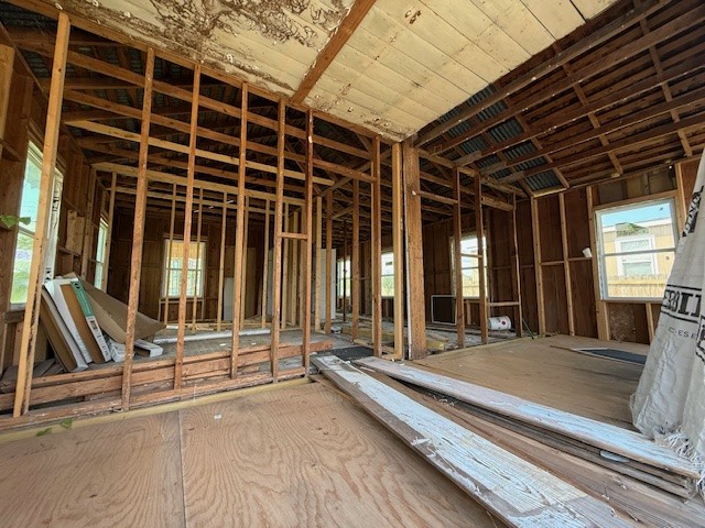 1708 Hackberry Property Photo 5