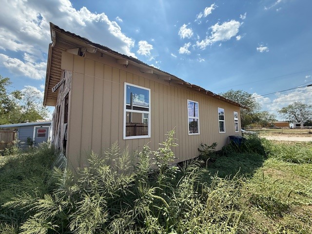 1708 Hackberry Property Photo 6