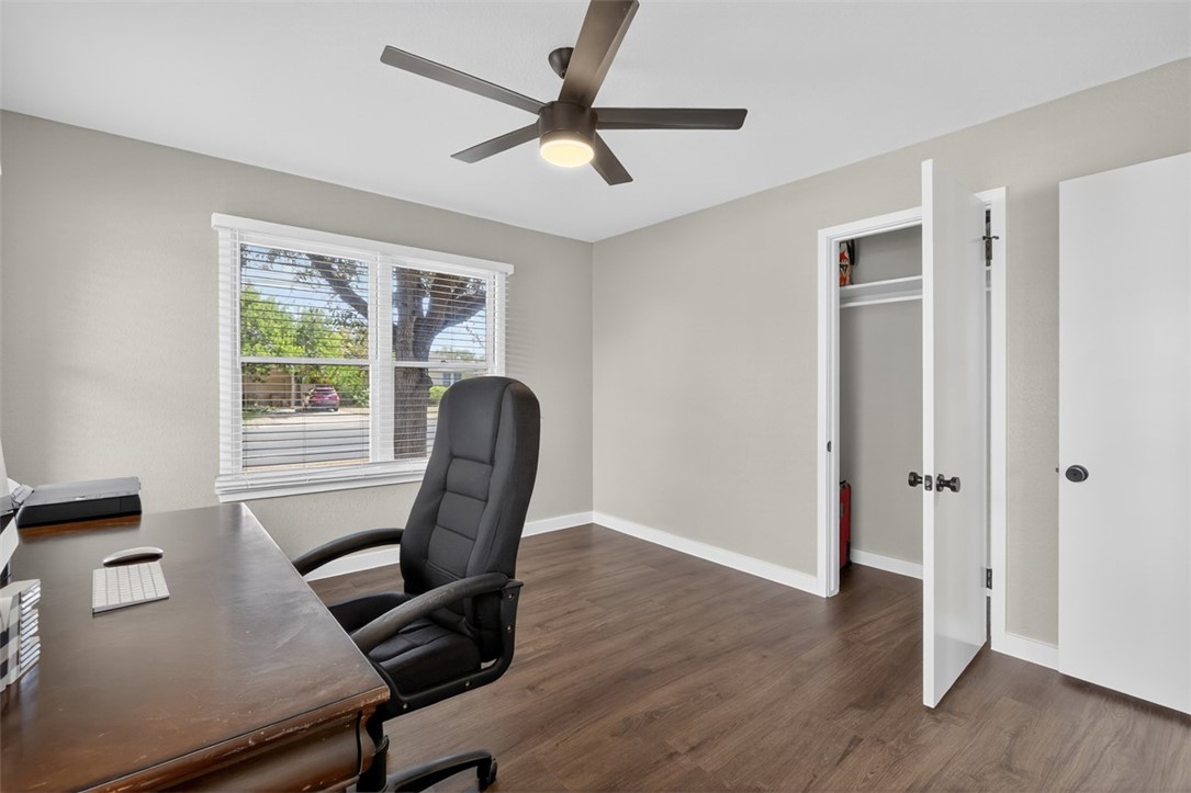 332 Doddridge St Property Photo 23