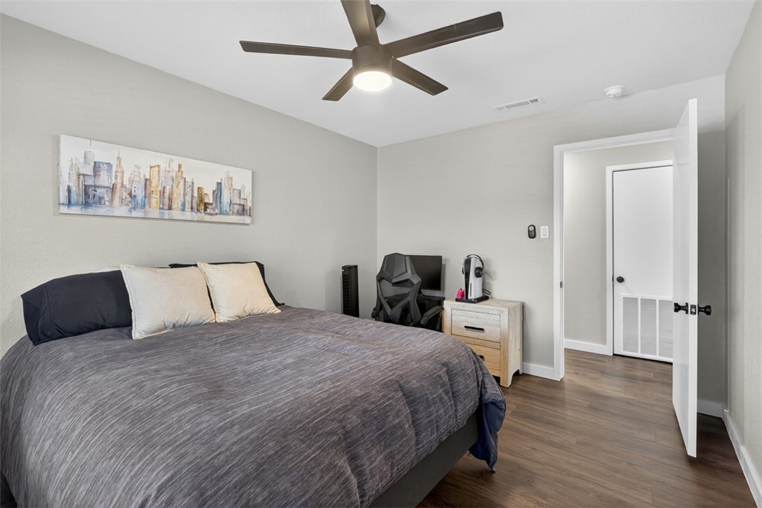 332 Doddridge St Property Photo 26