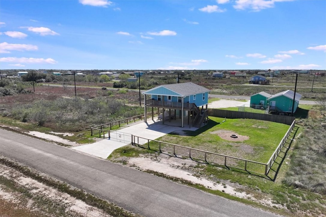 243 W Club Oak Lane Property Photo 26