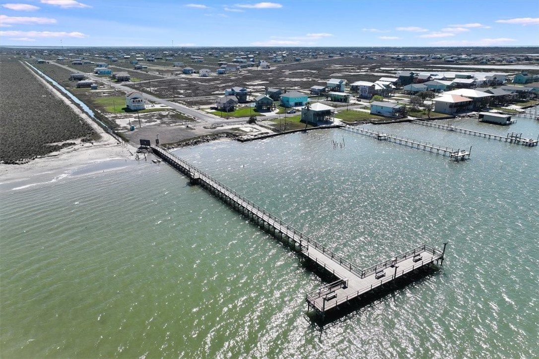 243 W Club Oak Lane Property Photo 33