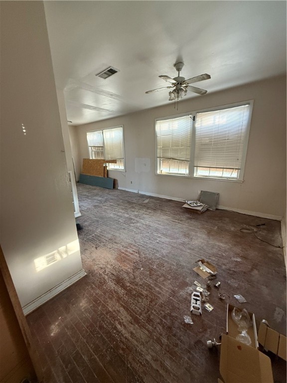 349 Glenoak Dr Property Photo 11