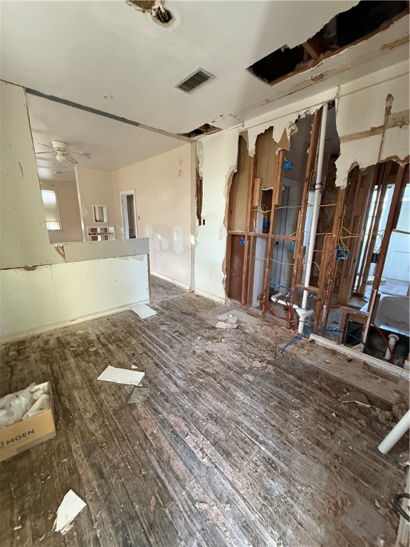 349 Glenoak Dr Property Photo 15