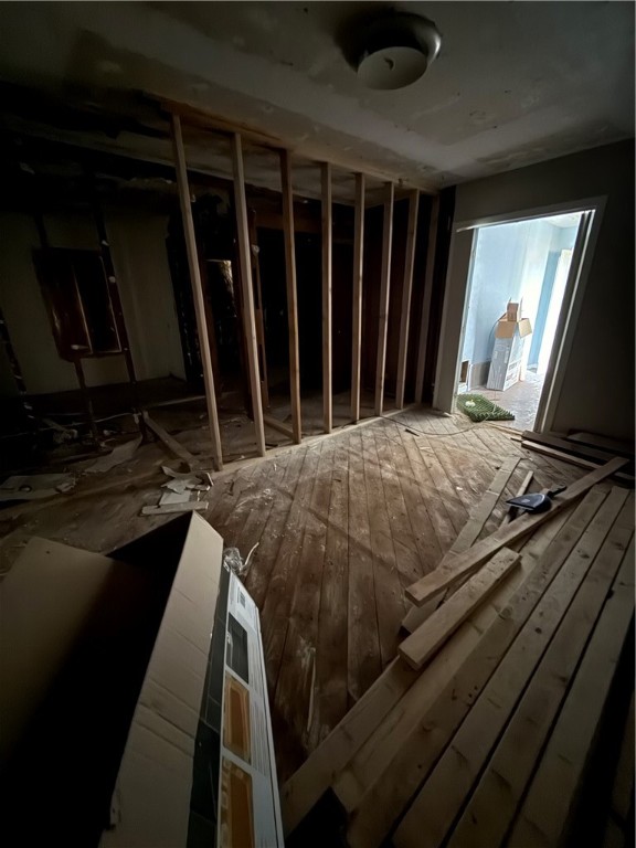 349 Glenoak Dr Property Photo 24