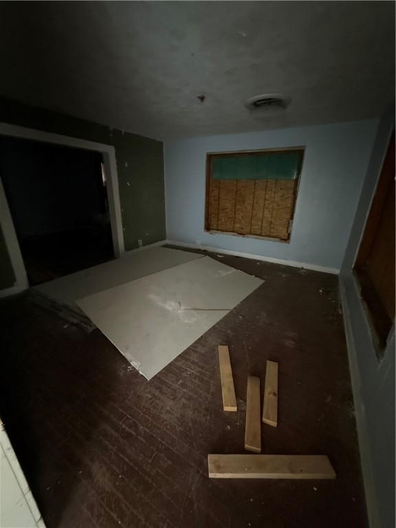 349 Glenoak Dr Property Photo 25