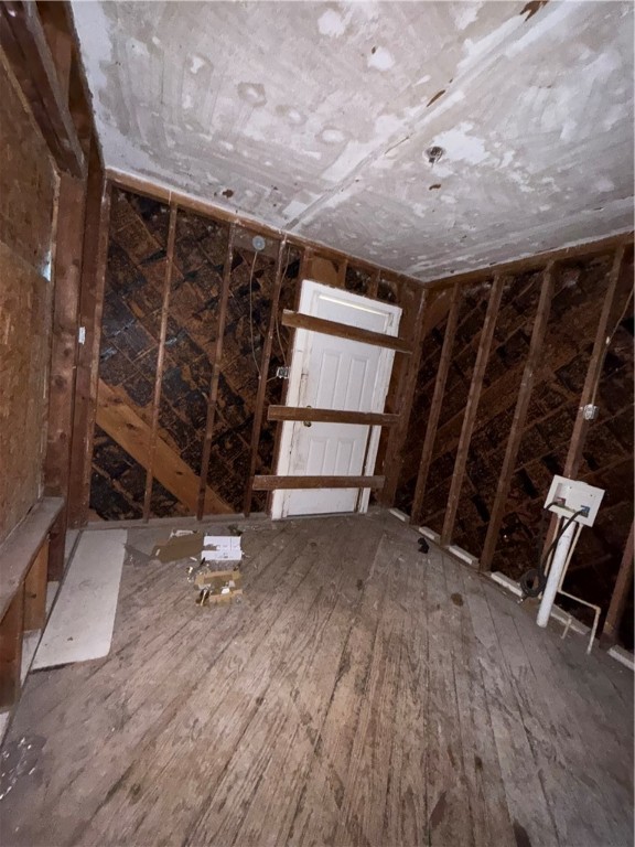 349 Glenoak Dr Property Photo 31