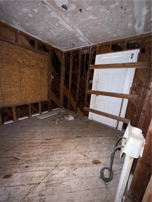 349 Glenoak Dr Property Photo 32