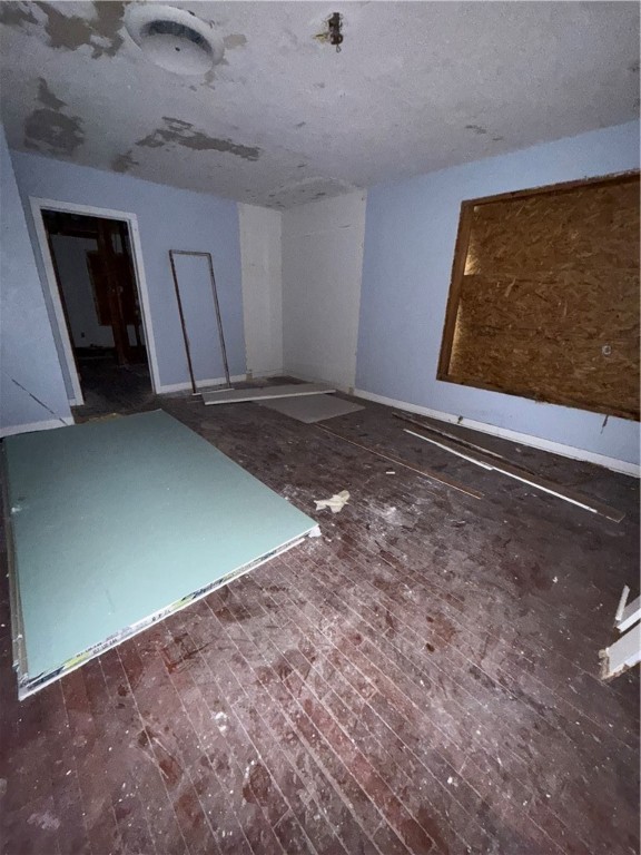 349 Glenoak Dr Property Photo 40