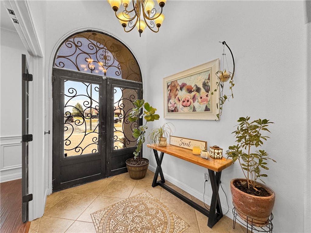 3506 Greenwich Dr Property Photo 2