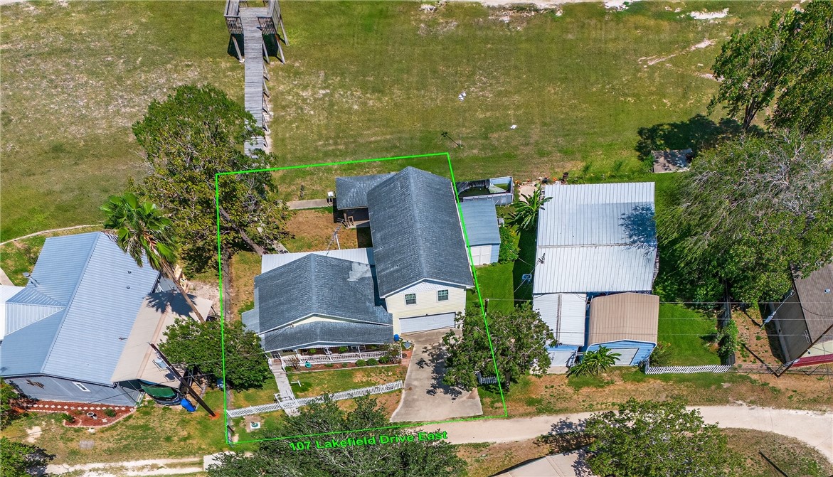 107 E Lakefield Dr Property Photo 28