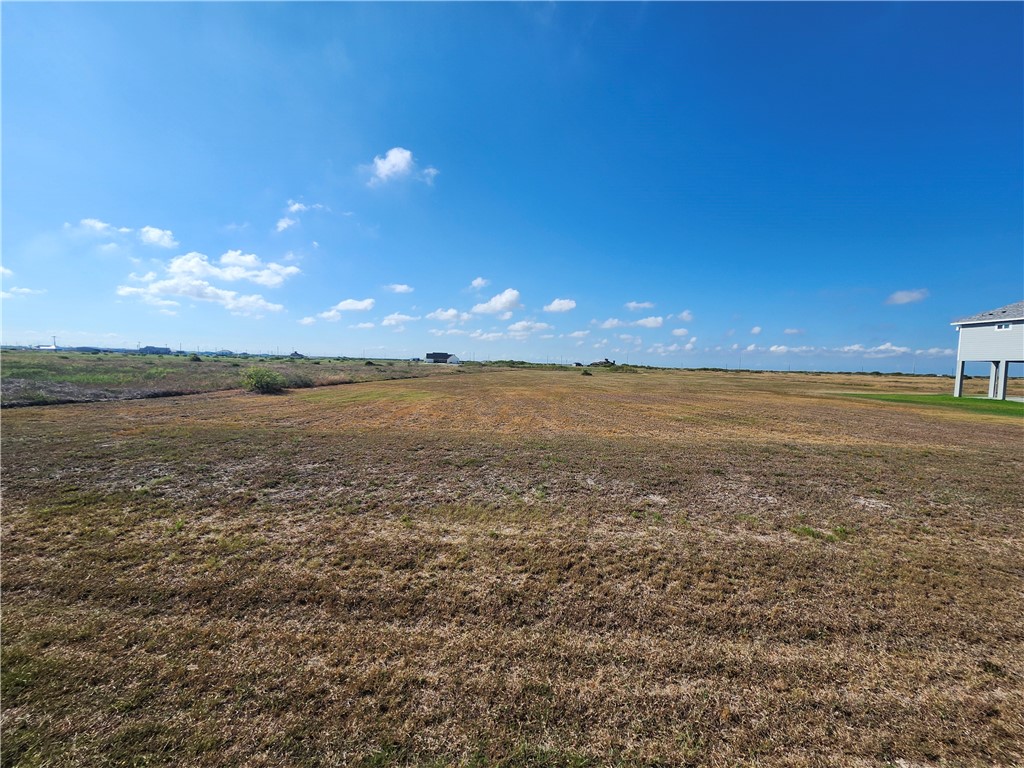 148 Sunrise Dr Property Photo 6