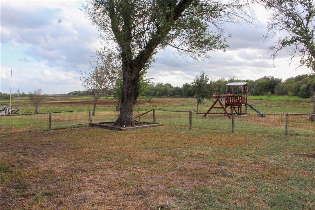 286 Mystic Dr Property Photo 10