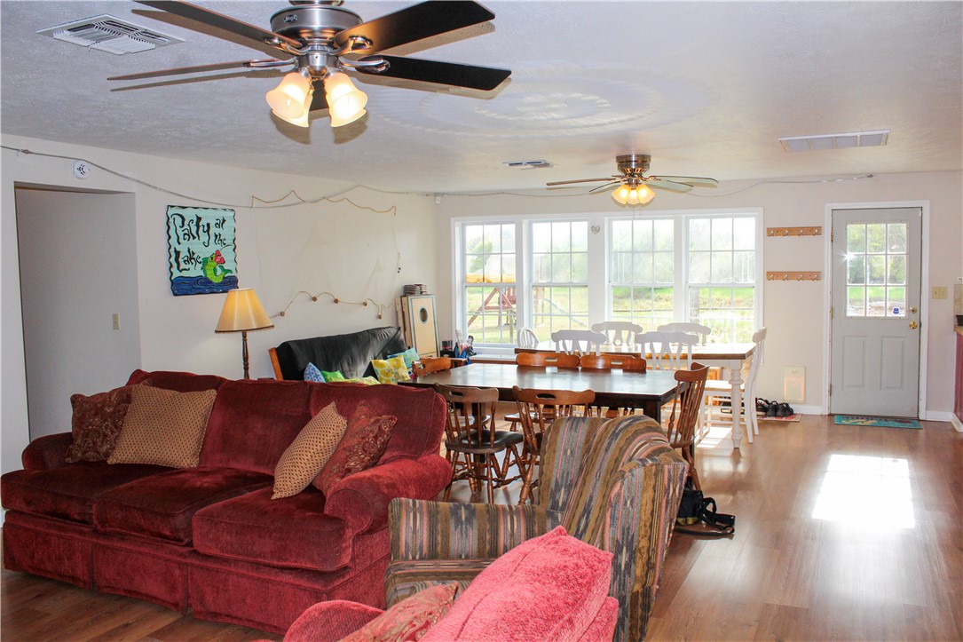 286 Mystic Dr Property Photo 17