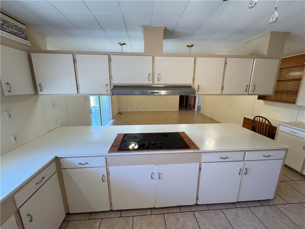 131 N Lamont St Property Photo 5