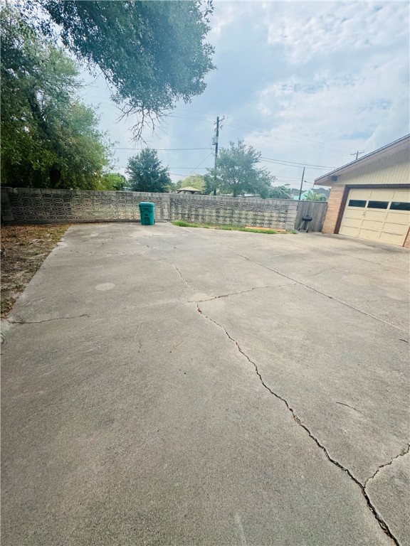 131 N Lamont St Property Photo 24