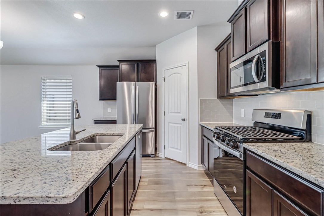 1262 Breebry Dr Property Photo 13