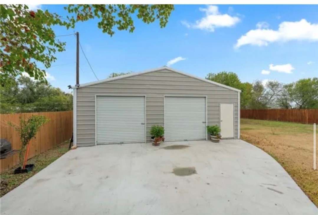 4514 Pecos Property Photo 23