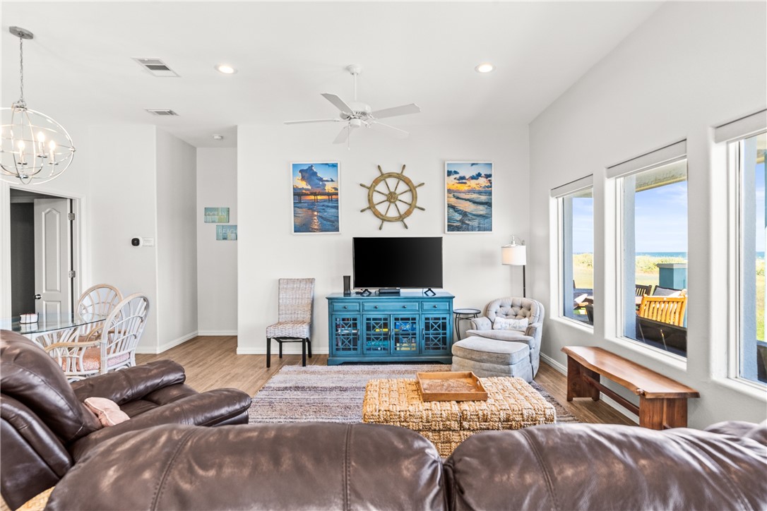 5601 State Highway 361 103 Property Photo 8