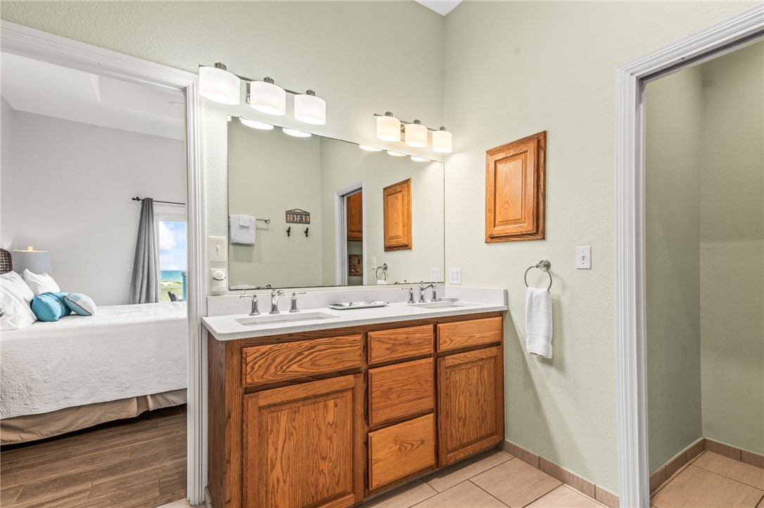 5601 State Highway 361 103 Property Photo 16