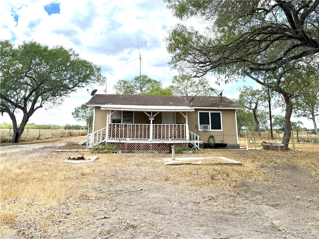 147 County Road 153 Property Photo 1