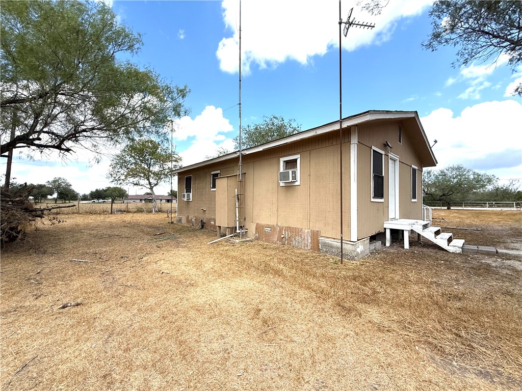 147 County Road 153 Property Photo 5