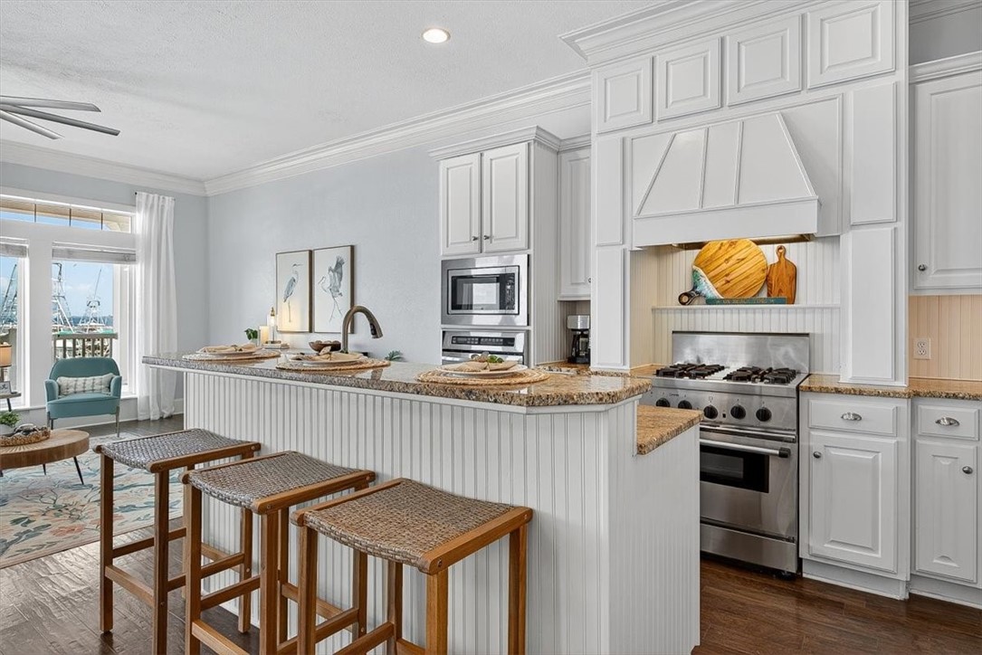 116 W Cotter Ave H Property Photo 14