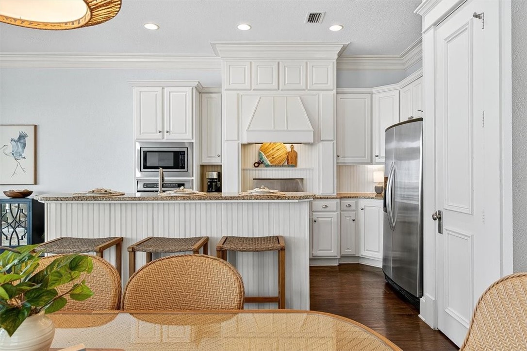 116 W Cotter Ave H Property Photo 15