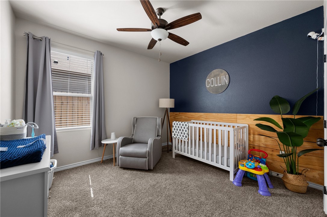 1035 Ocean Breeze St Property Photo 8